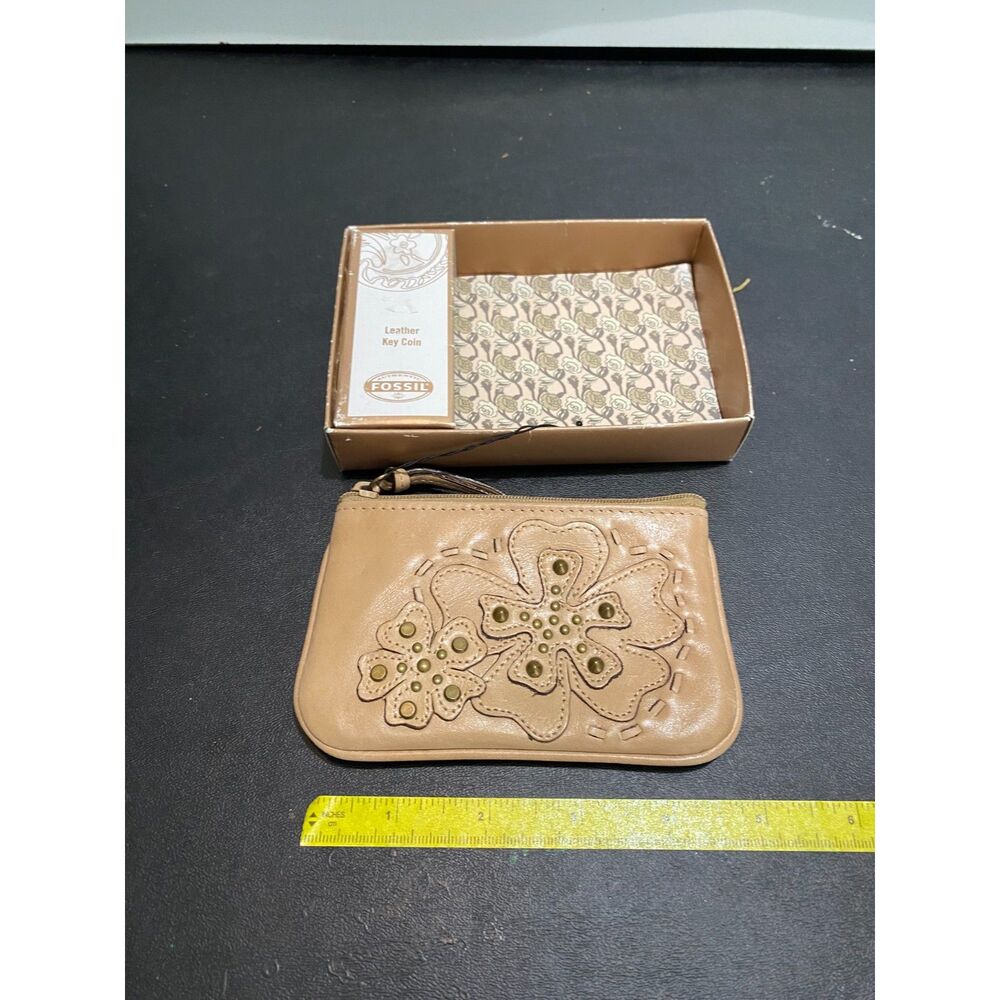 Fossil Brown Floral Design Keychain Clutch Wallet ID Holder Photo Plastic NIBB